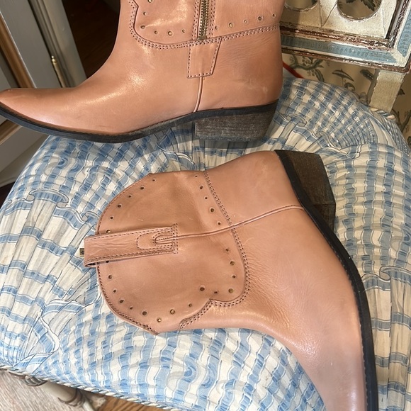 Lucky brand cowboy boots - Picture 5 of 5